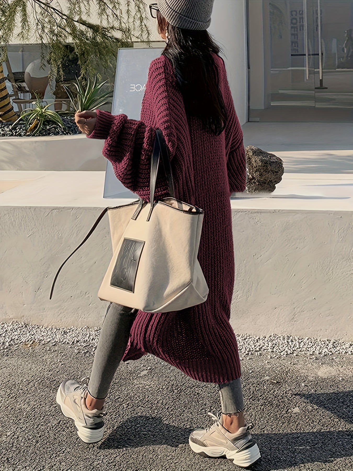 Sofie - Lange Gebreide Cardigan met Patchzakken - Stijlvol & Comfortabel