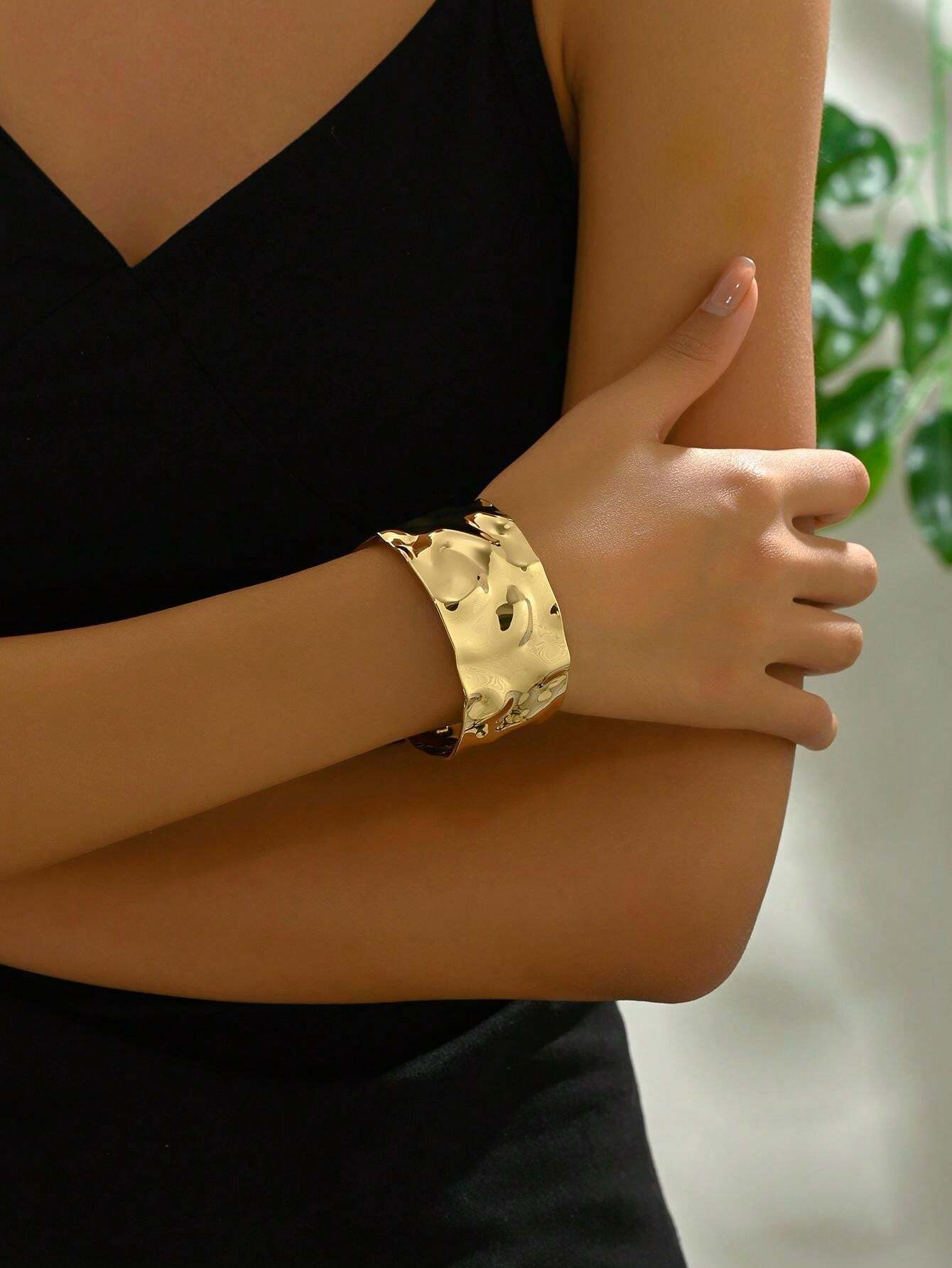 Amélie Gehamerde Gouden Armband