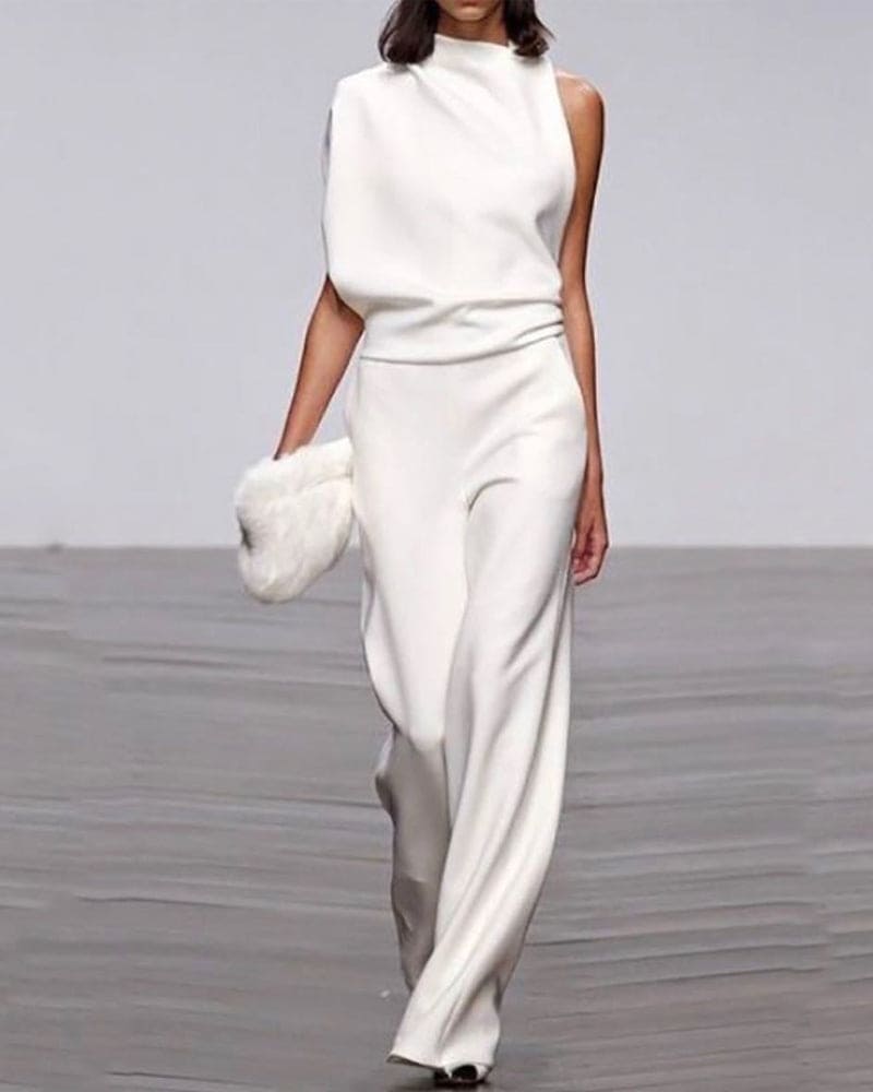 Elena | Elegant Sleeveless Jumpsuit with Tailored Fit and Wide Legs