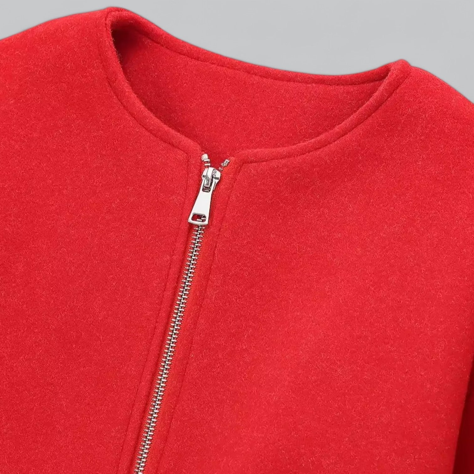 Isla - Retro Cropped Puffer Jacket met Stretch Zoom en Rits