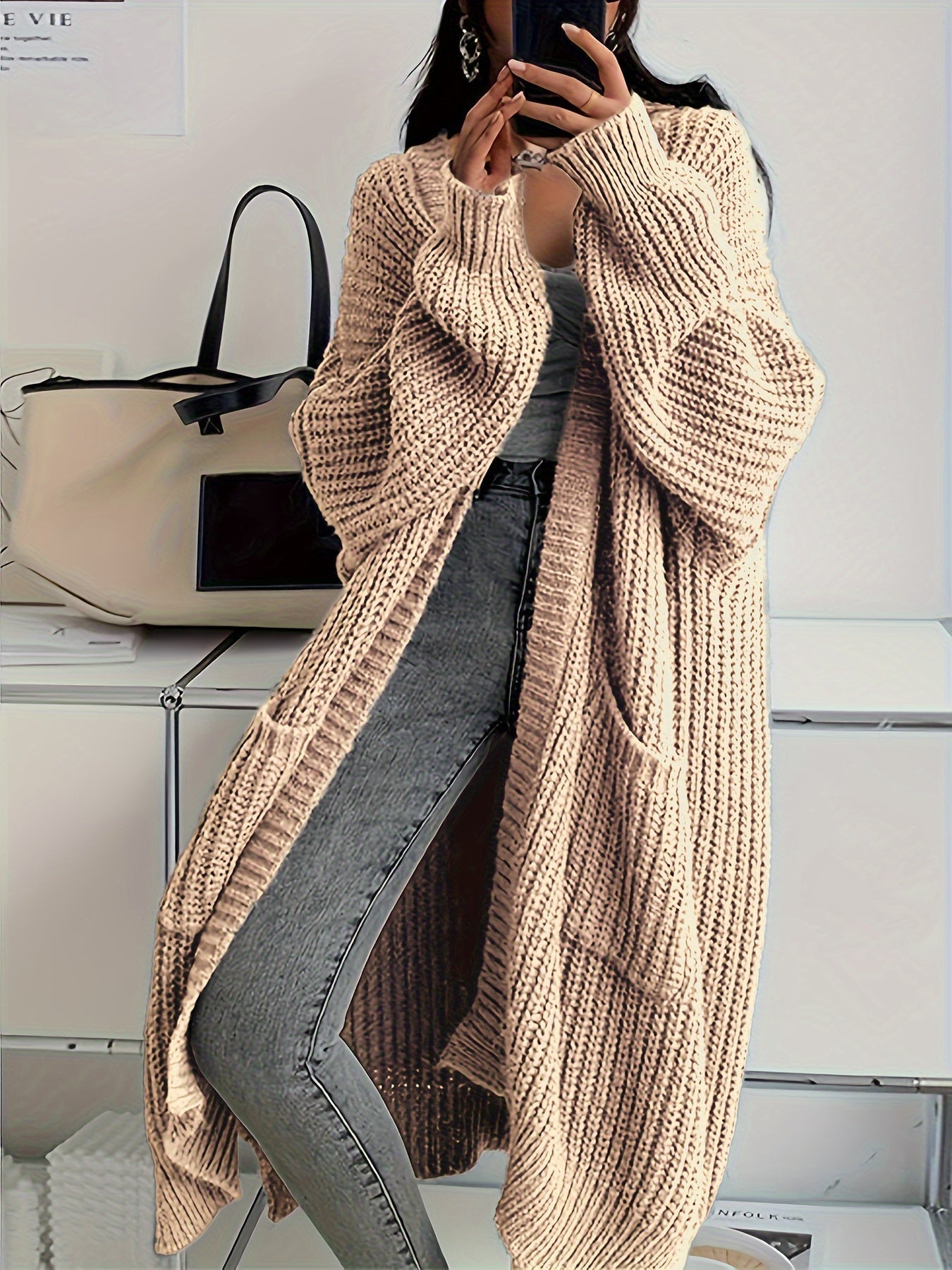 Sofie - Lange Gebreide Cardigan met Patchzakken - Stijlvol & Comfortabel