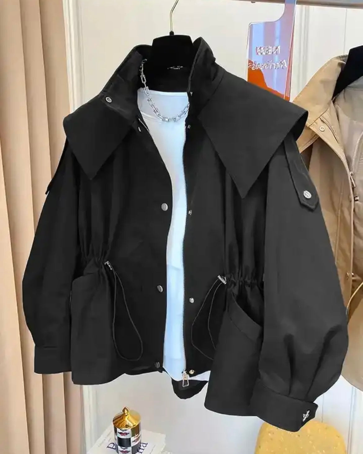 Sophie – Elegant Peplum Trench Coat