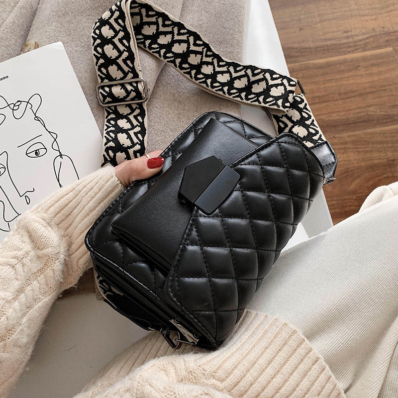 Fenna Luxe Handtas: Tijdsloze Elegantie en Praktische Ruimte