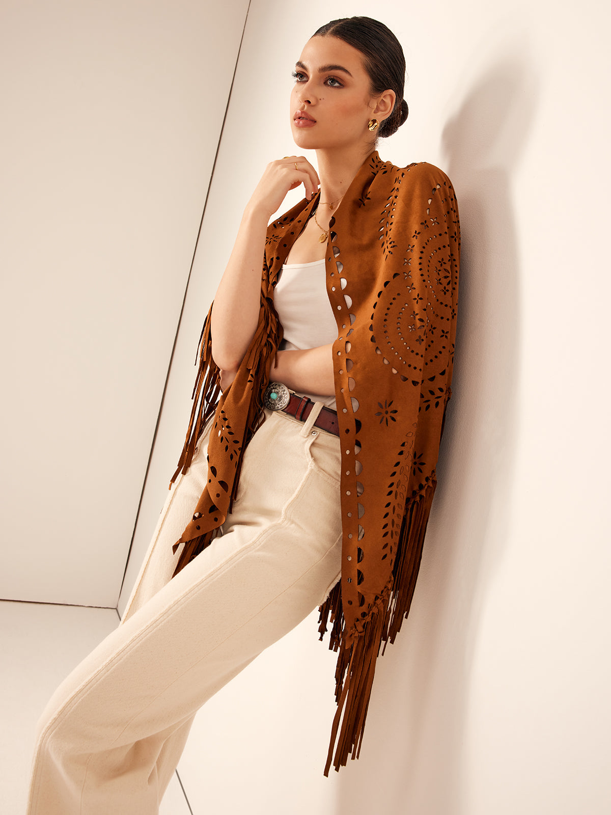 Anna Bohemian Suède Poncho met Kwastjes