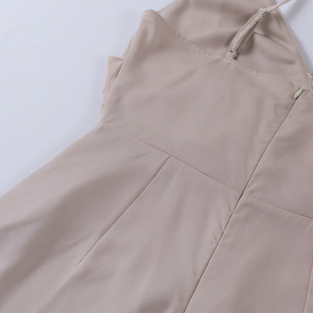 Amara - Elegante Vloeiende Maxi Jurk met Tijdloze Details
