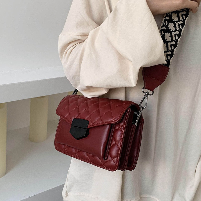 Fenna Luxe Handtas: Tijdsloze Elegantie en Praktische Ruimte