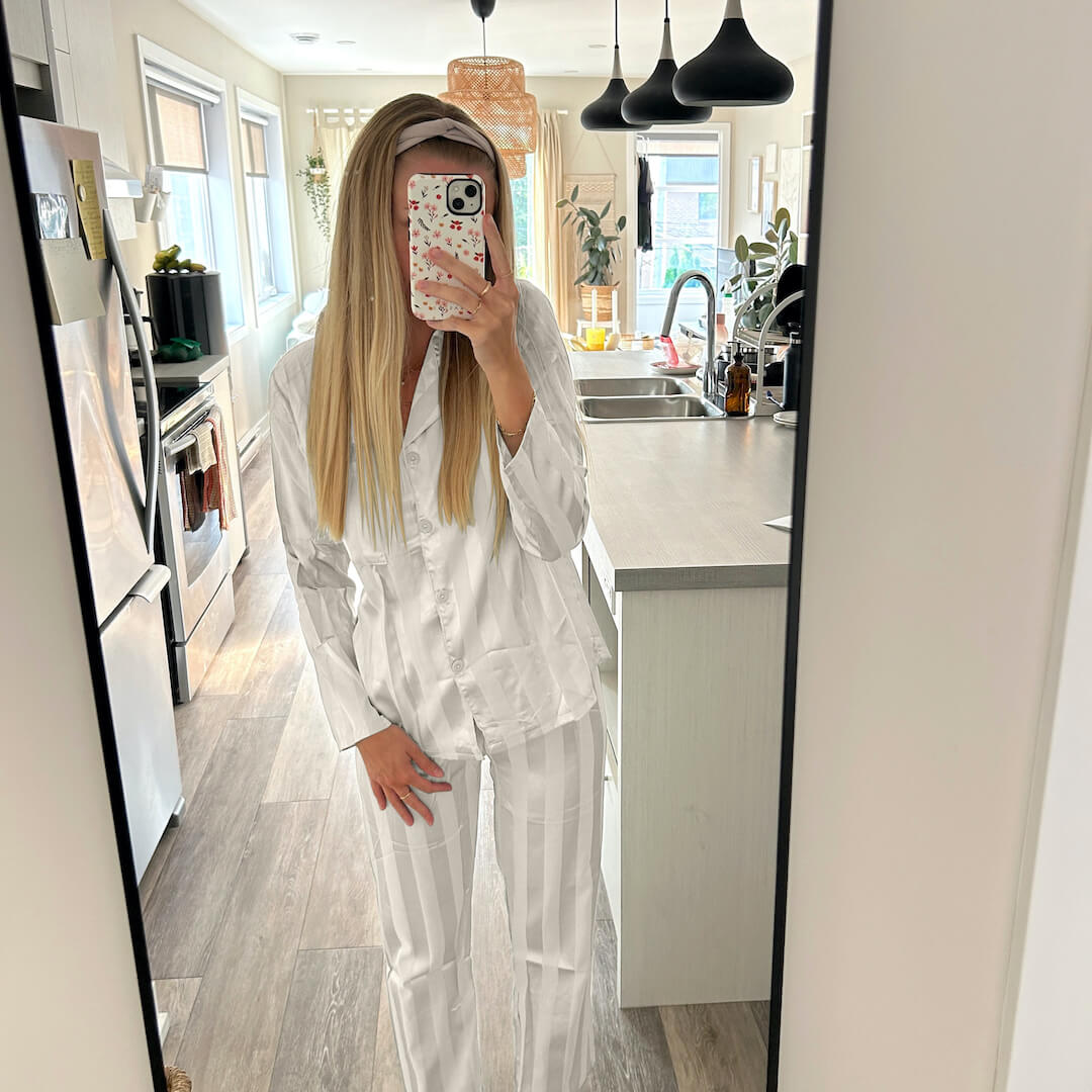 Ana Satijnen Pyjama Set