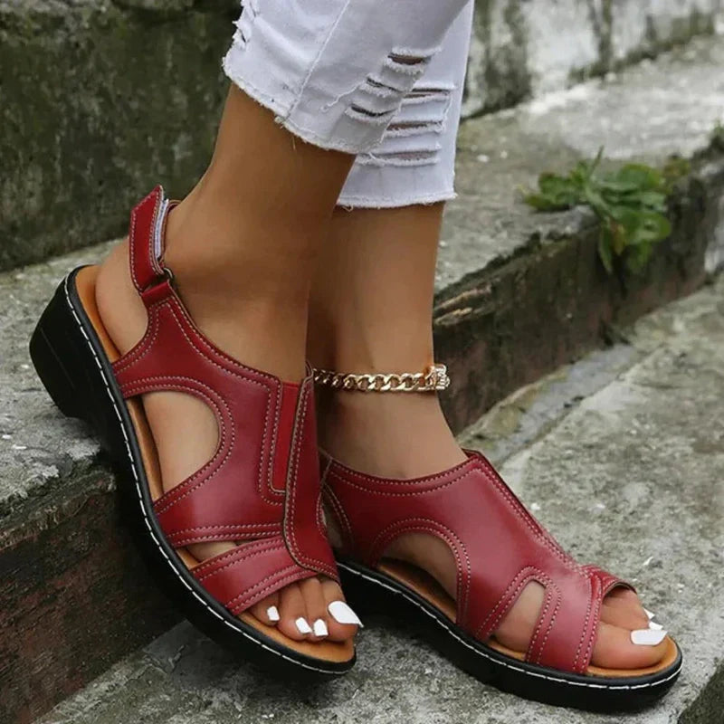 Pretty Comfortable Orthopedic Leather Sandals with Reinforced Sole