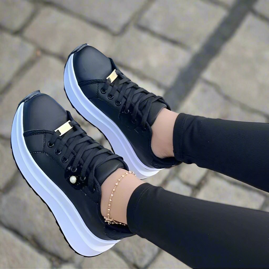 Lena Trendy Sneakers – Stijlvolle Vrouwenschoenen met Dikke Zool