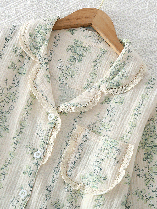Sofia Bloemenprint Pyjamaset met Kantafwerking