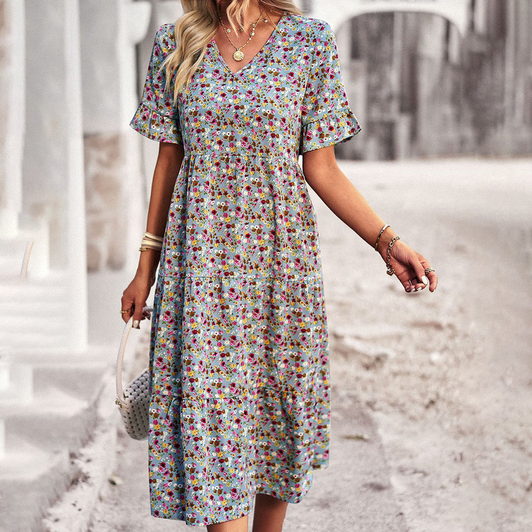 Sierra – Airy Boho Midi Dress with Floral Print and V-Neck