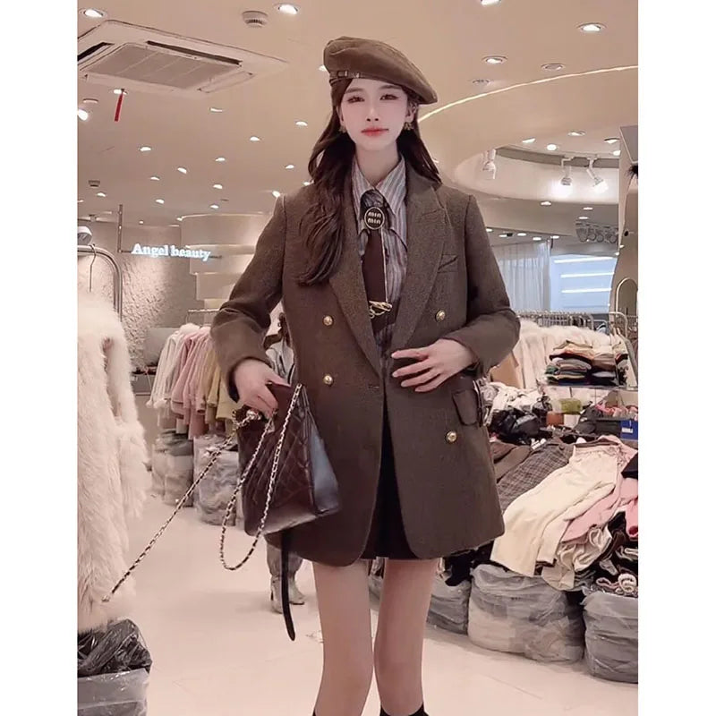 Isabelle Classic Wool Blend Blazer