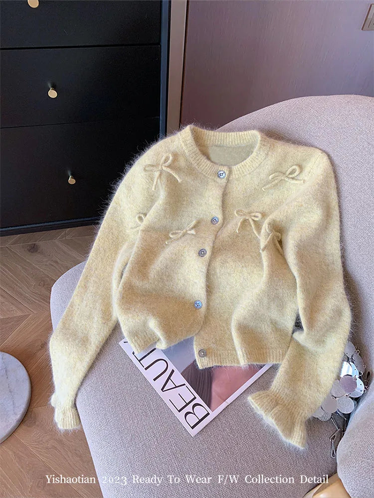 Mila Zachte Gebreide Sweater