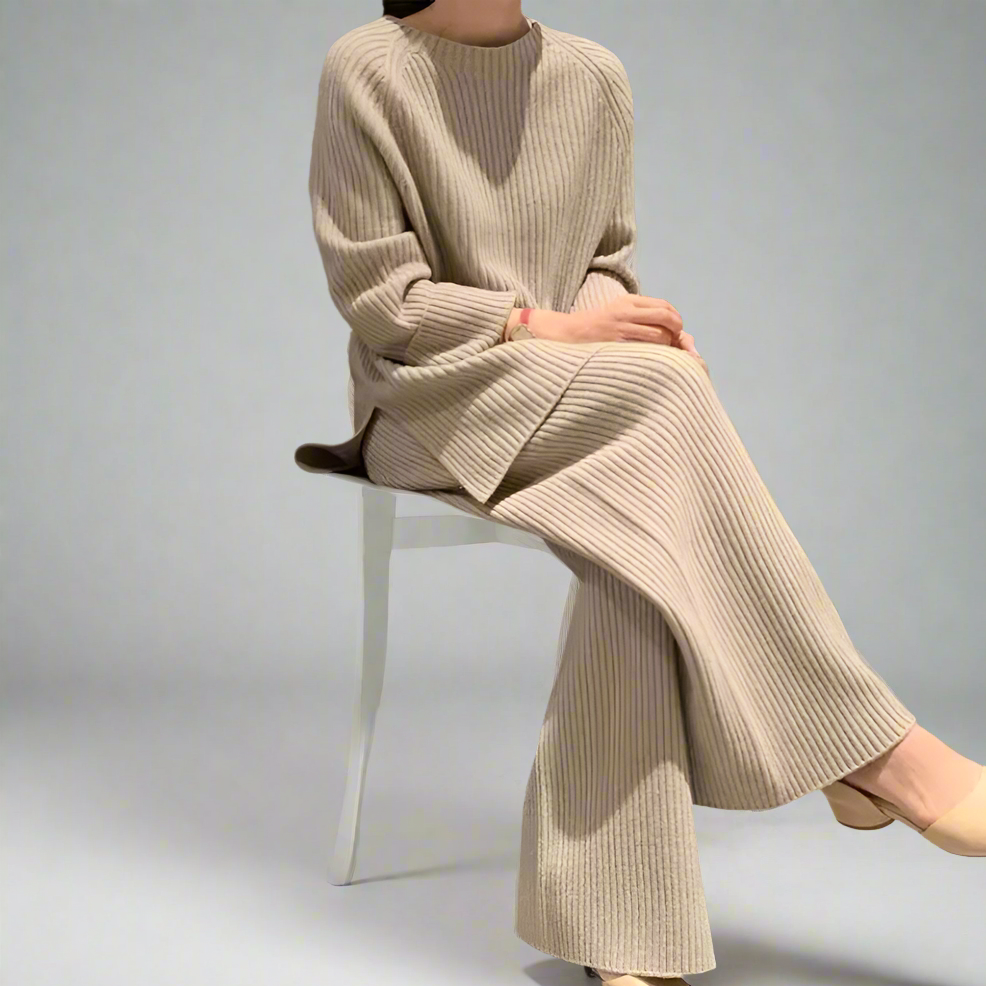 Isla - Elegant Wolmix Two-Piece Set with High Waist and Wide Legs