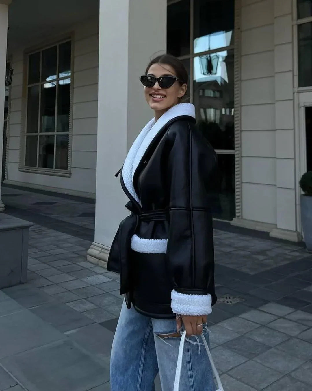 Yara Luxe Leren Jas met Warme Bontafwerking