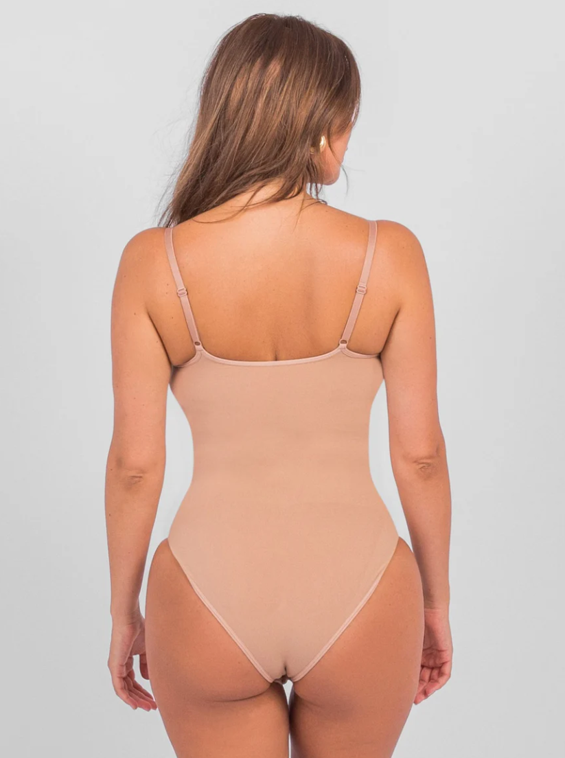 The Essentiel Bodysuit | Naadloze Comfort en Perfecte Vorm