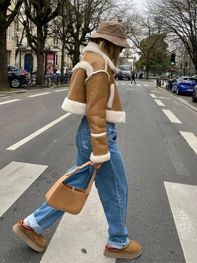 Cropped Aviator Teddy Jas met Sherpa Details - Camel