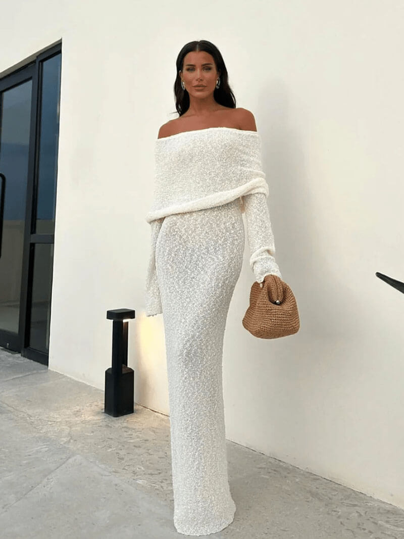 Marissa - Ribgebreide Bouclé Maxi Jurk met Off-Shoulder Halslijn