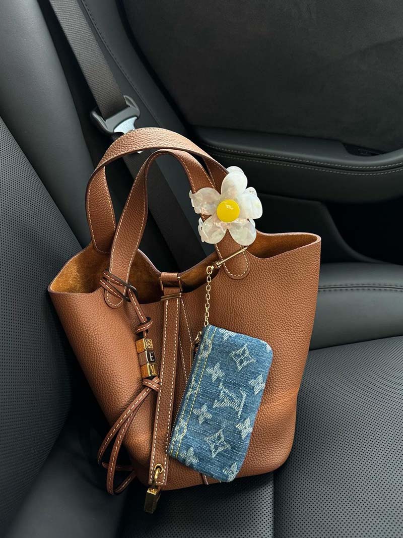 Sophie Luxe Bucket Tas - Elegant en Veelzijdig Design met Premium Vegan Leer