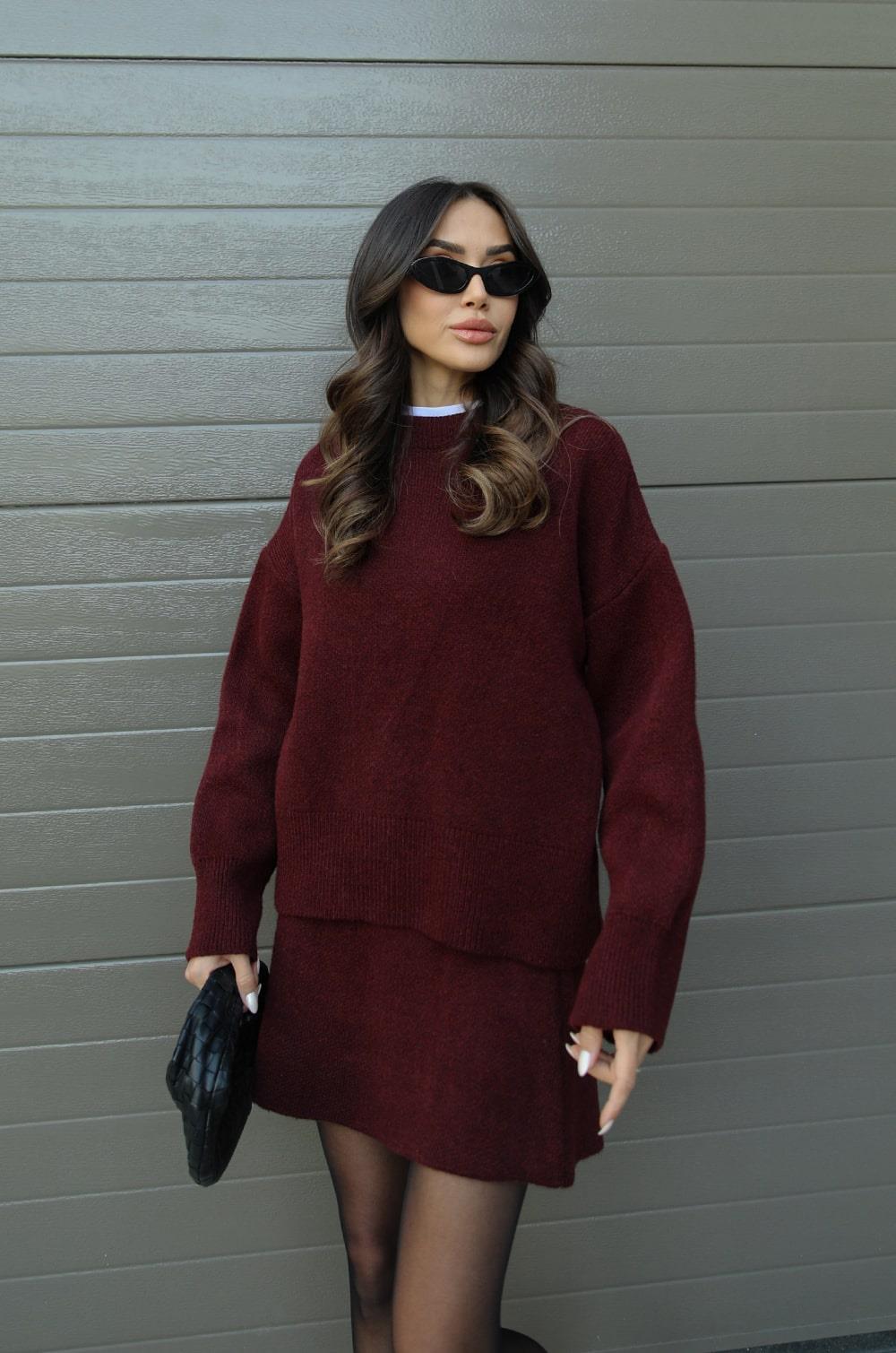 Gloria - Two-Piece Set: Sweater and Skirt