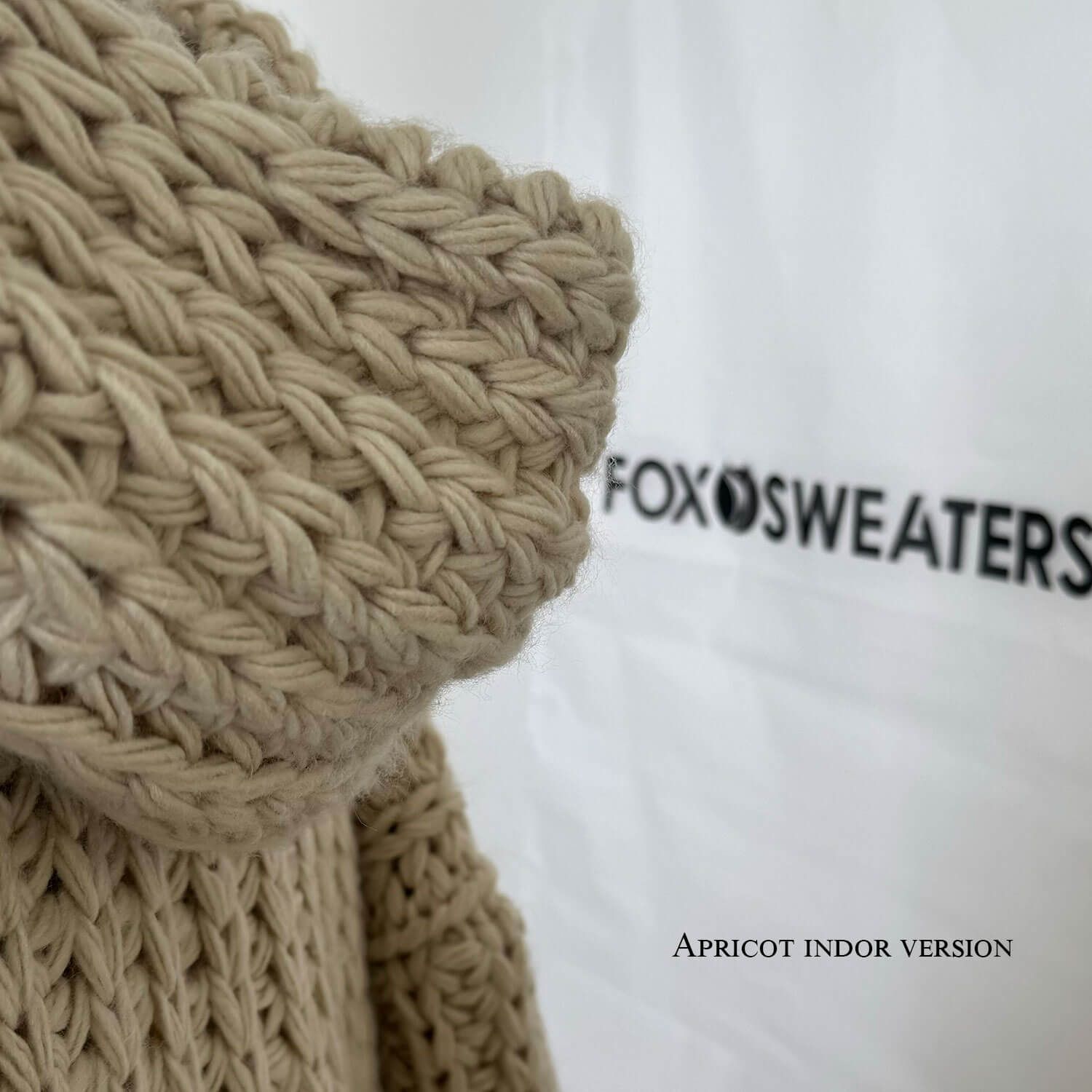 Amara Handgebreide Chunky Hooded Cardigan