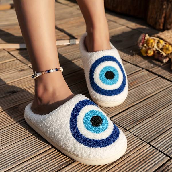 Amara - Knusse Evil Eye Pluche Slippers