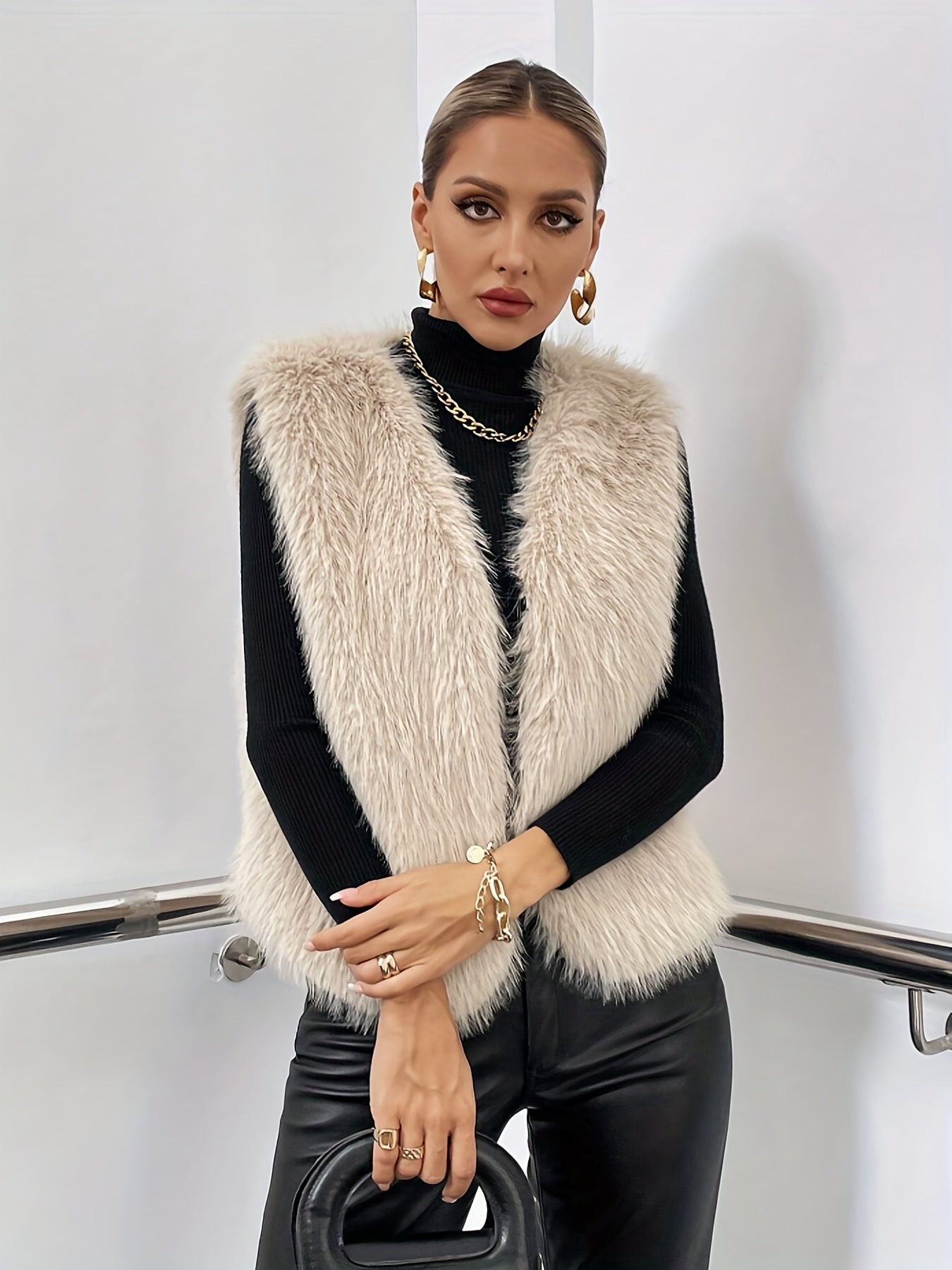 Chique Faux Fur Gilet - Amélie