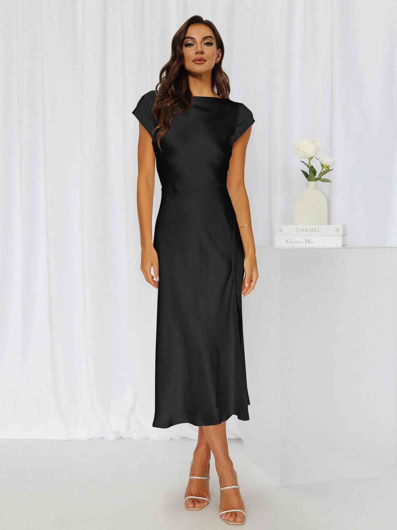 Isla Elegante Mouwloze Midi Jurk – Stijlvol & Verfijnd