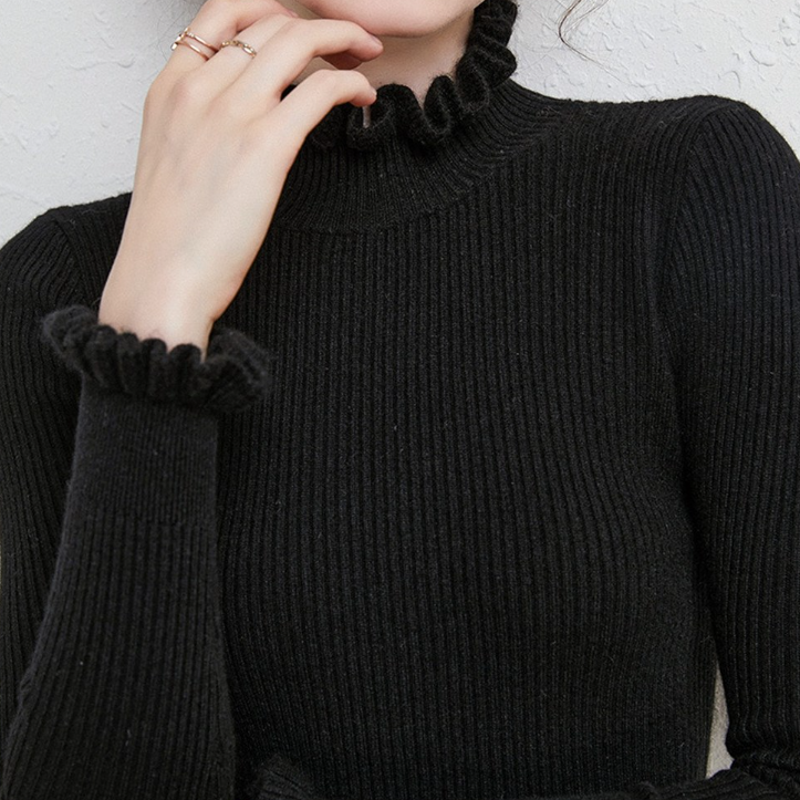 Julia Luxe Cashmere Turtleneck - Pure Comfort and Elegance