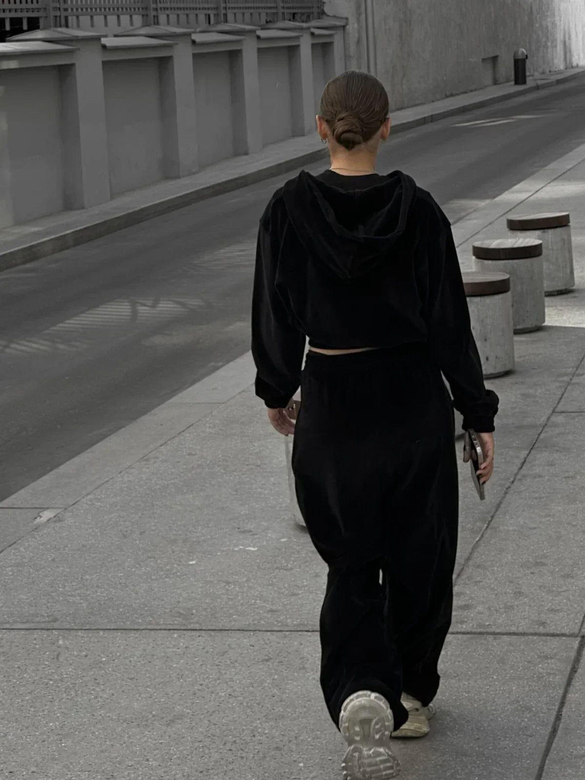 Luna Relax Lounge Set met Cropped Hoodie en Wijde Pijpen