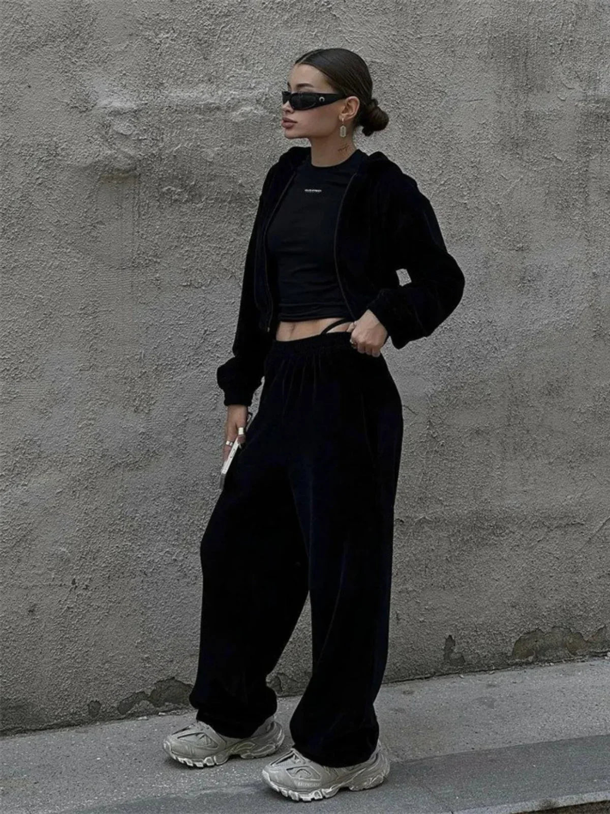 Luna Relax Lounge Set met Cropped Hoodie en Wijde Pijpen