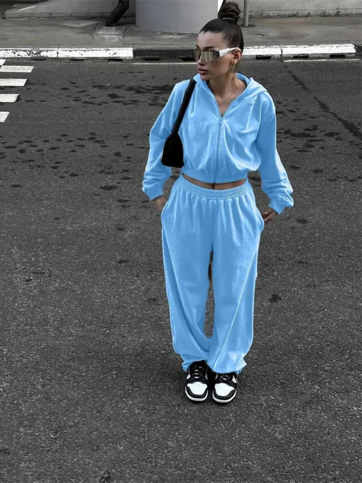 Luna Relax Lounge Set met Cropped Hoodie en Wijde Pijpen