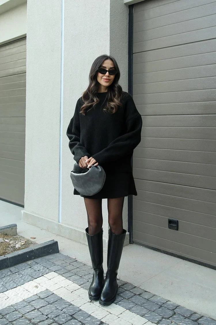 Gloria - Two-Piece Set: Sweater and Skirt