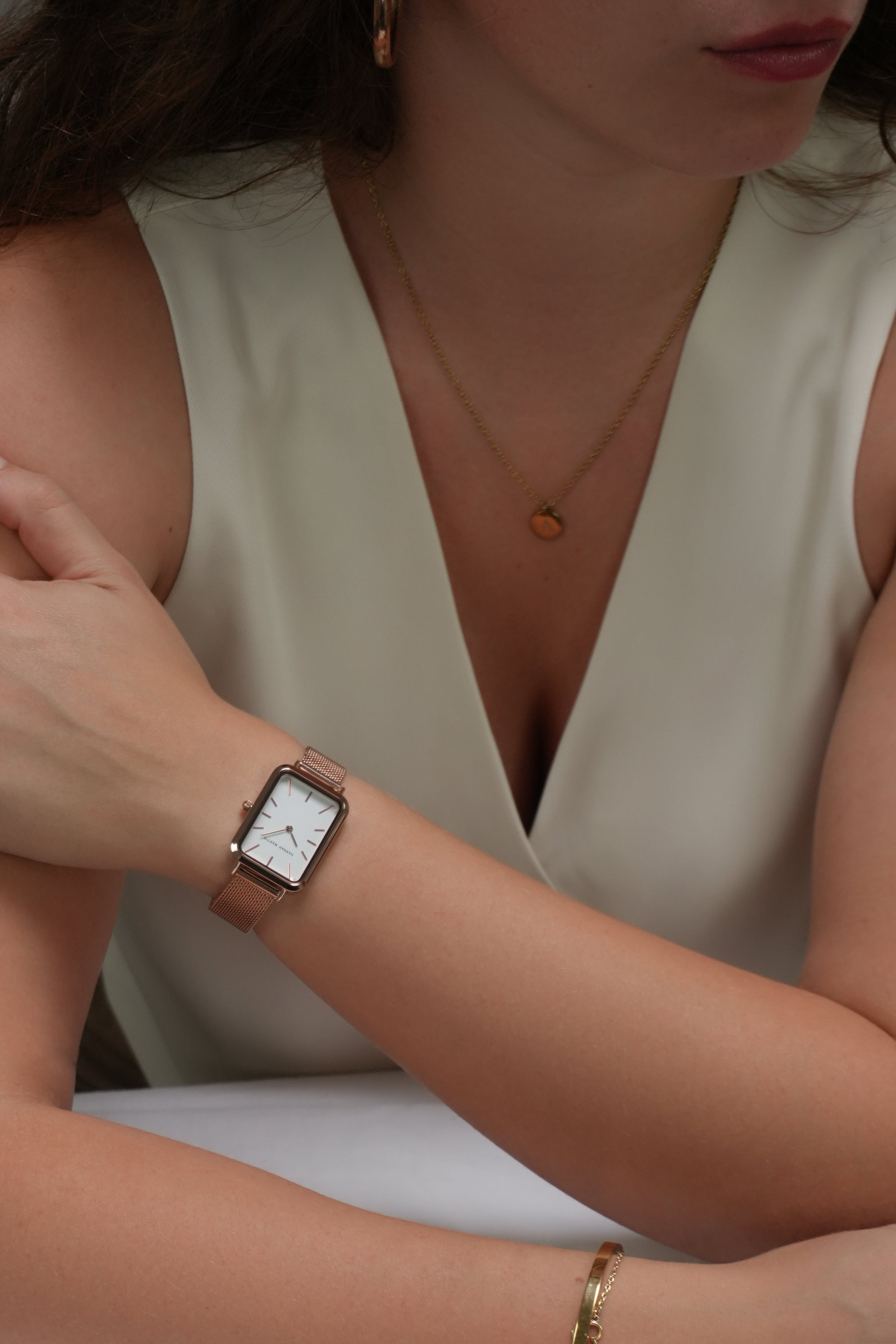 Luxe - Rectangular Watch Rose Gold with Mesh Band