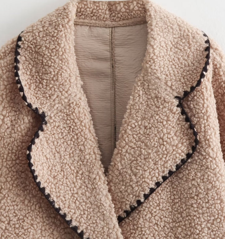 Yara Luxe Sherpa Wol Jas - Stijlvol en Warm voor Herfst en Winter