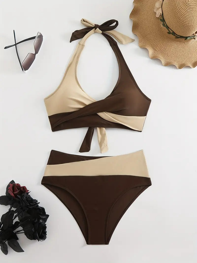 Kiara Luxe Color Block Bikini Set – Elegant & Verleidelijk met Cross Wrap Detail