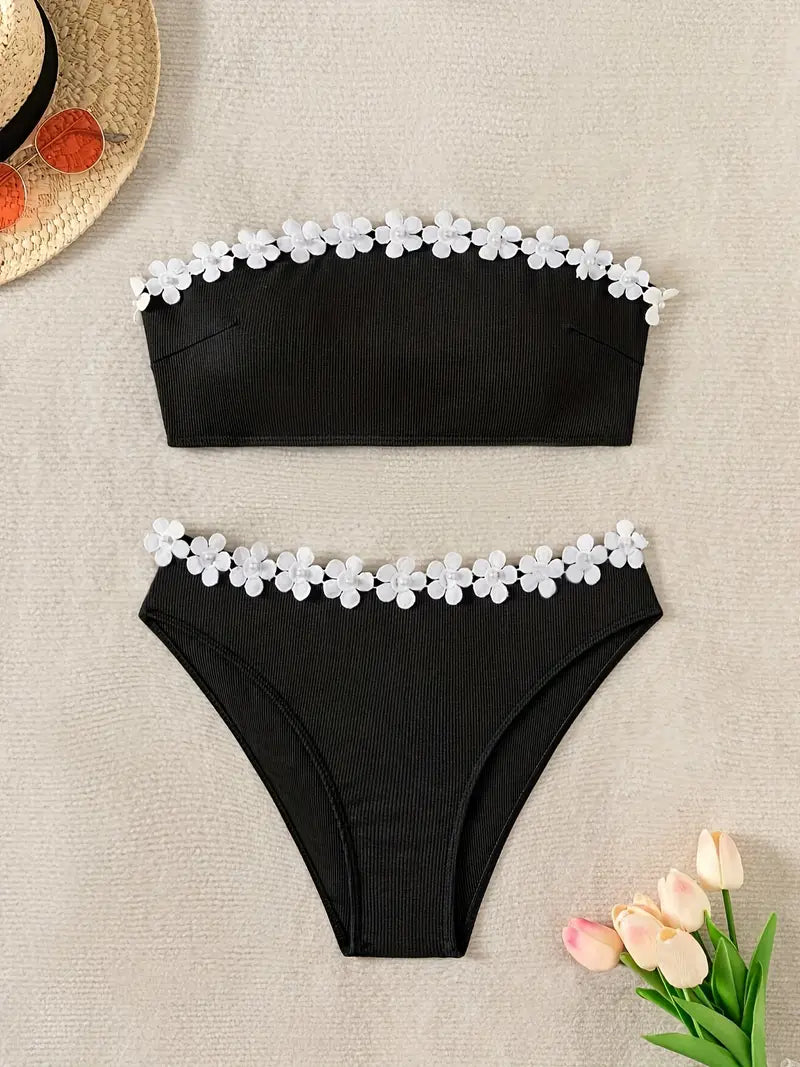 Noa Luxe Bandeau Bikini Set – Elegant Black with White Floral Details