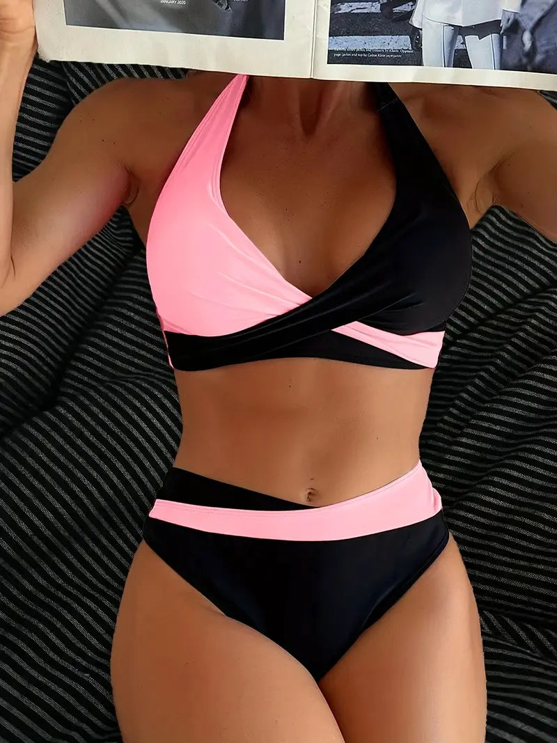 Kiara Luxe Color Block Bikini Set – Elegant & Verleidelijk met Cross Wrap Detail