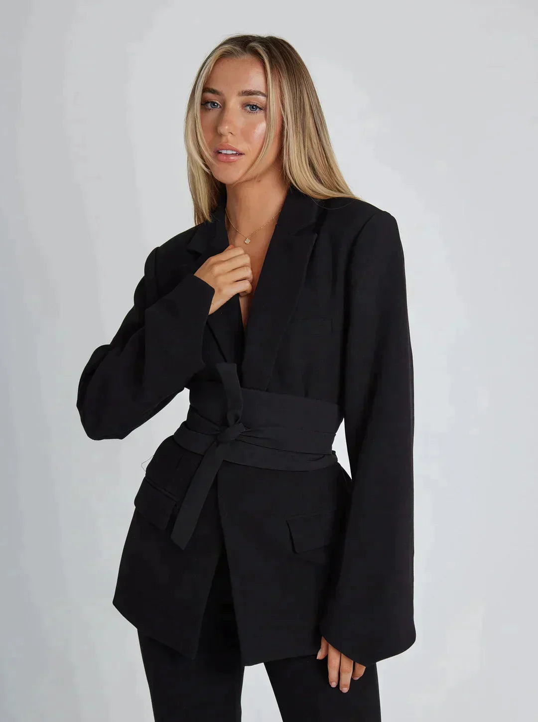 Laurine Luxe Comfortable Blazer