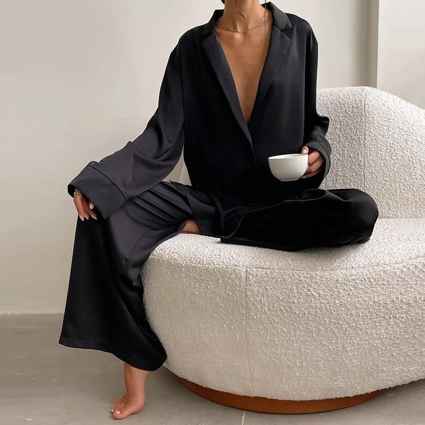 Juliana – Luxurious and Comfortable Pajama Set