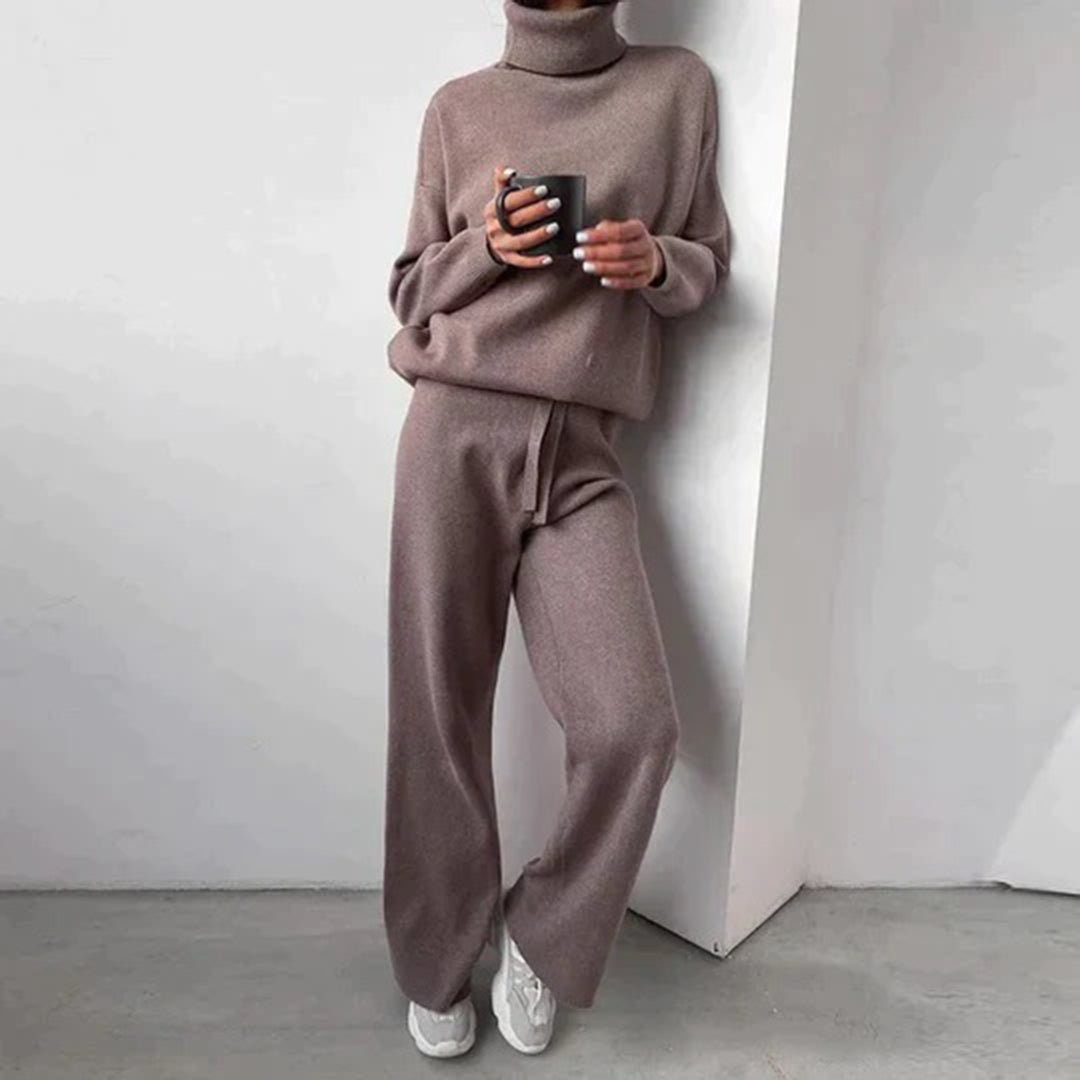 Noémie Luxe Gebreide Loungewear Set met Coltrui