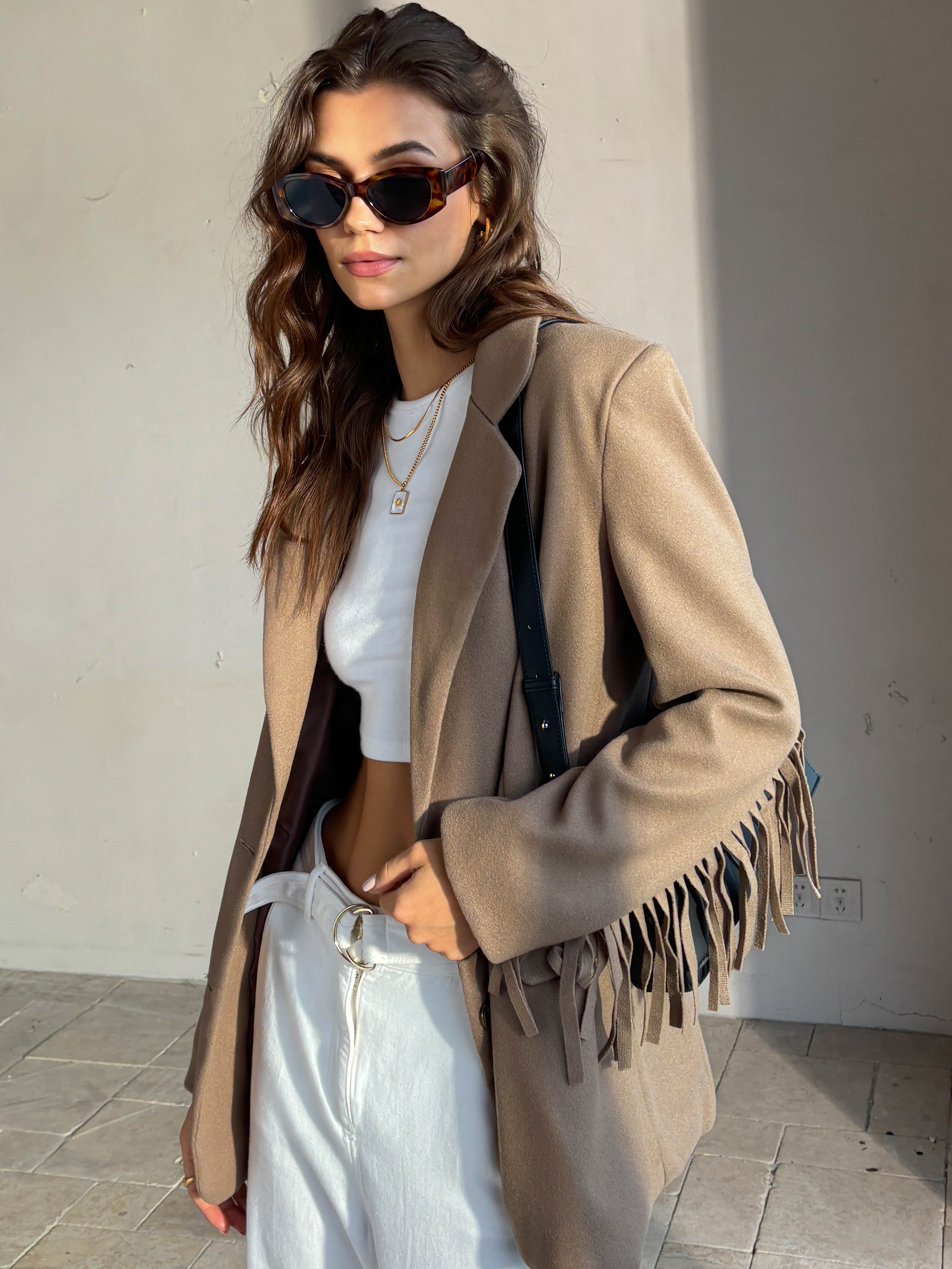 Isabella - Blazer Met Kwastjes, Split En Bies