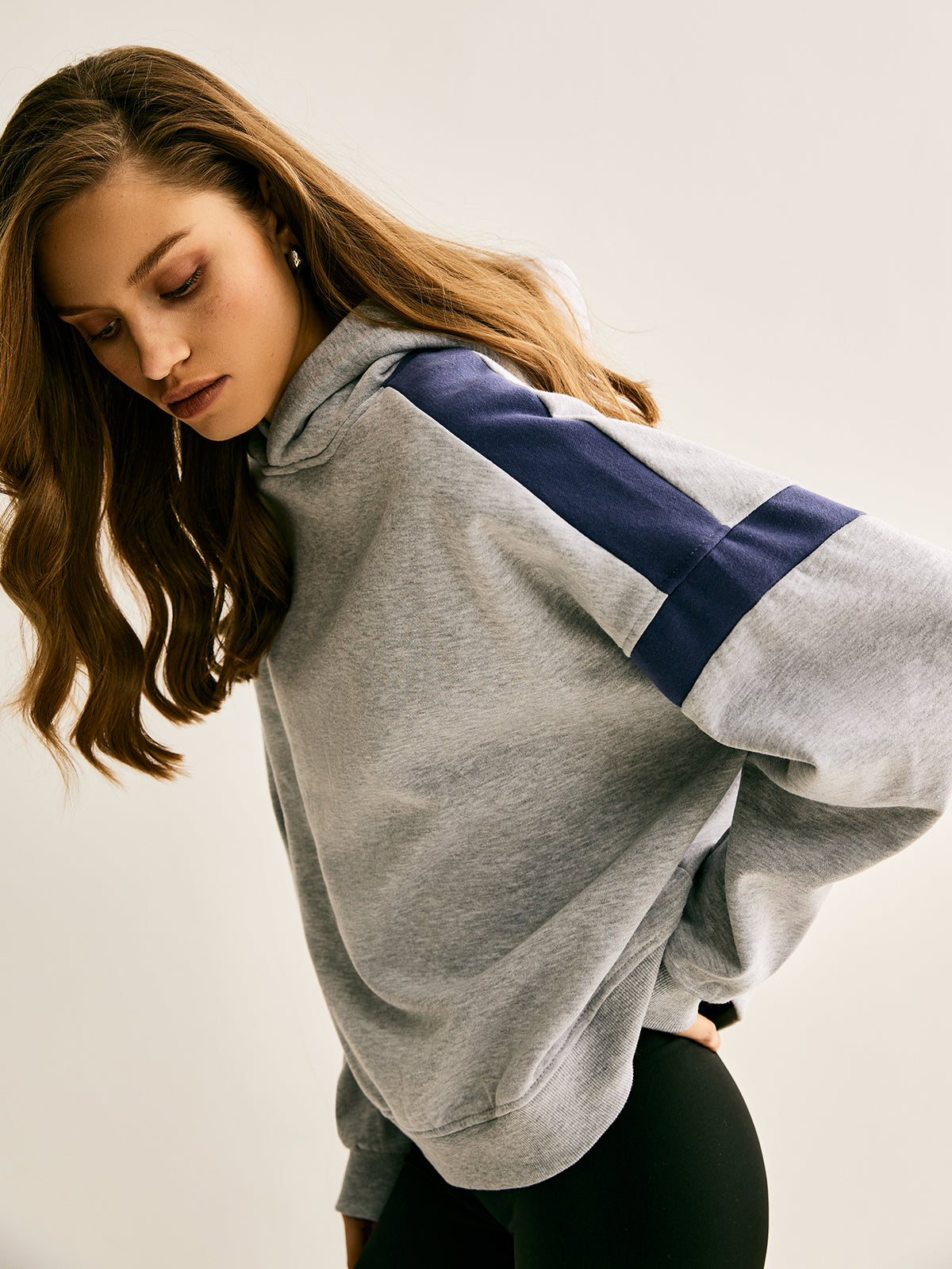 Isabella - Luxe Athleisure Kleurblok Hoodie