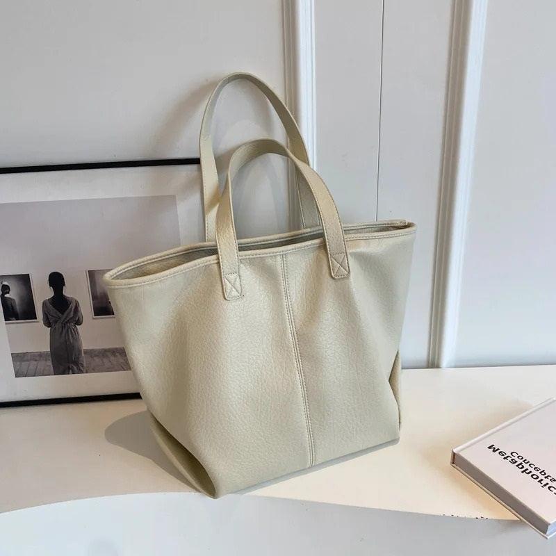 Zafira's Exquisite Vegan Leather Tote Bag for Every Day