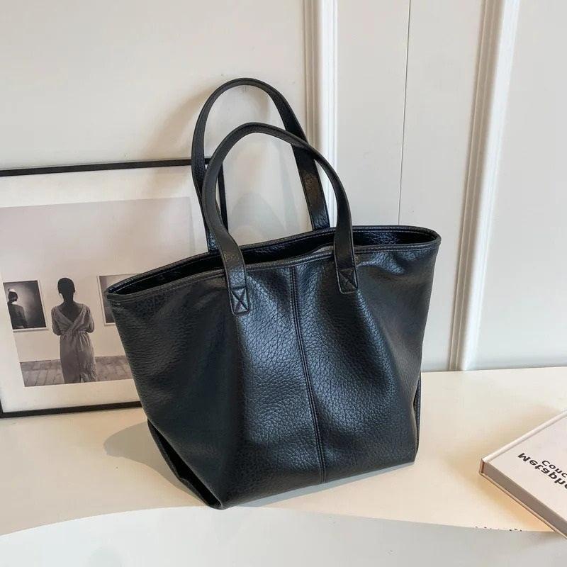 Zafira's Exquisite Vegan Leather Tote Bag for Every Day