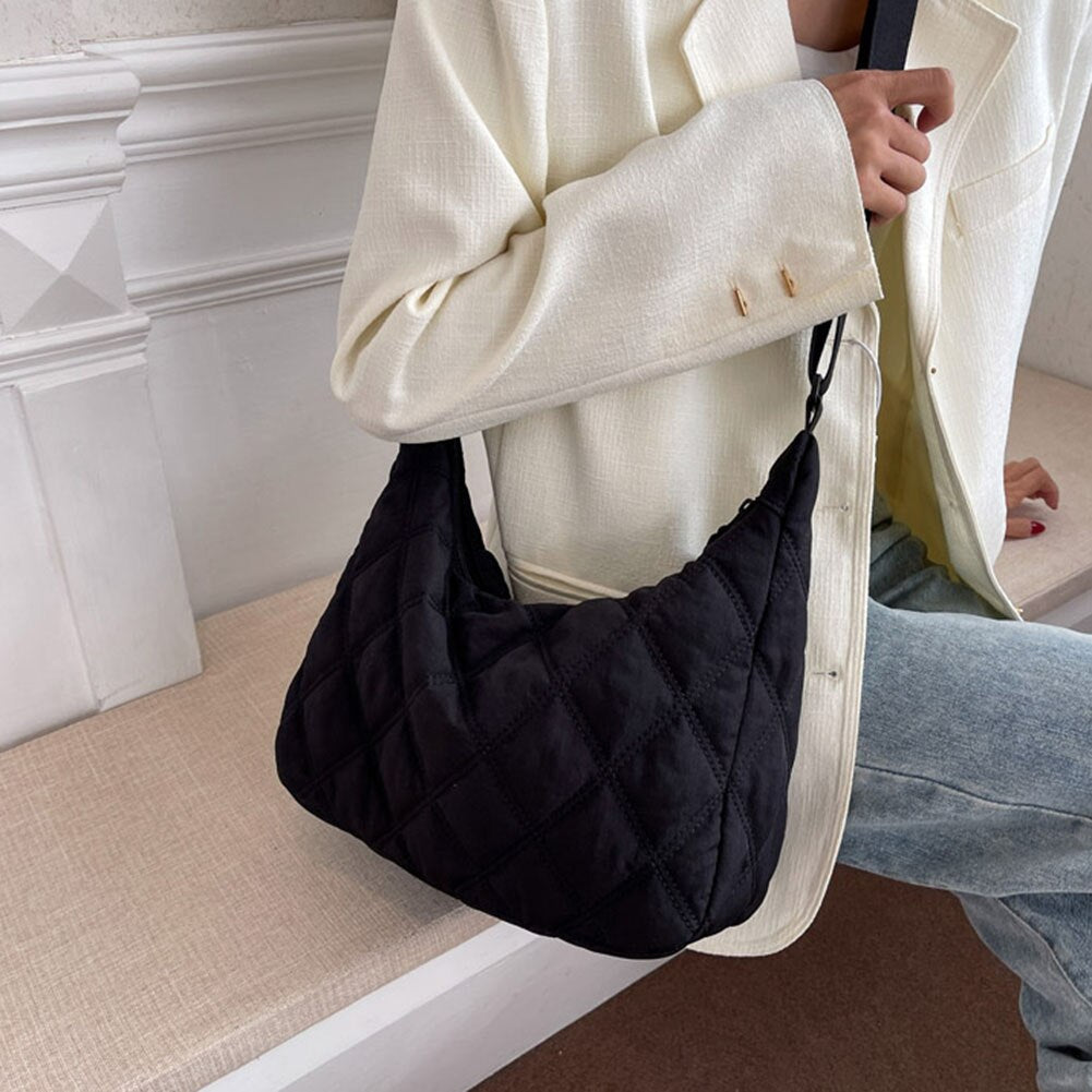 Zafira's Luxe Quilted Puffer Bag - Stylish and Spacious Shoulder Bag with Adjustable Strap for Ultimate Comfort