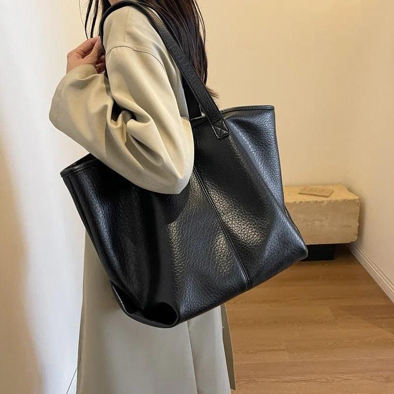 Zafira's Exquisite Vegan Leather Tote Bag for Every Day