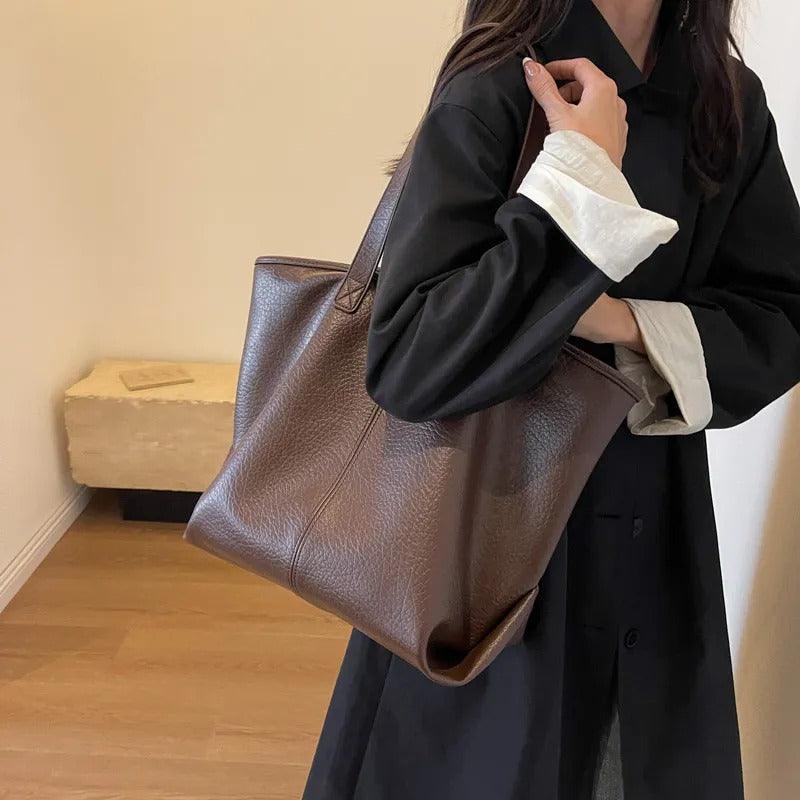 Zafira's Exquisite Vegan Leather Tote Bag for Every Day