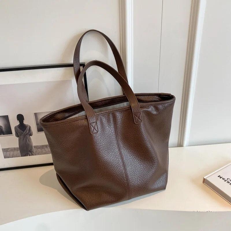 Zafira's Exquisite Vegan Leather Tote Bag for Every Day