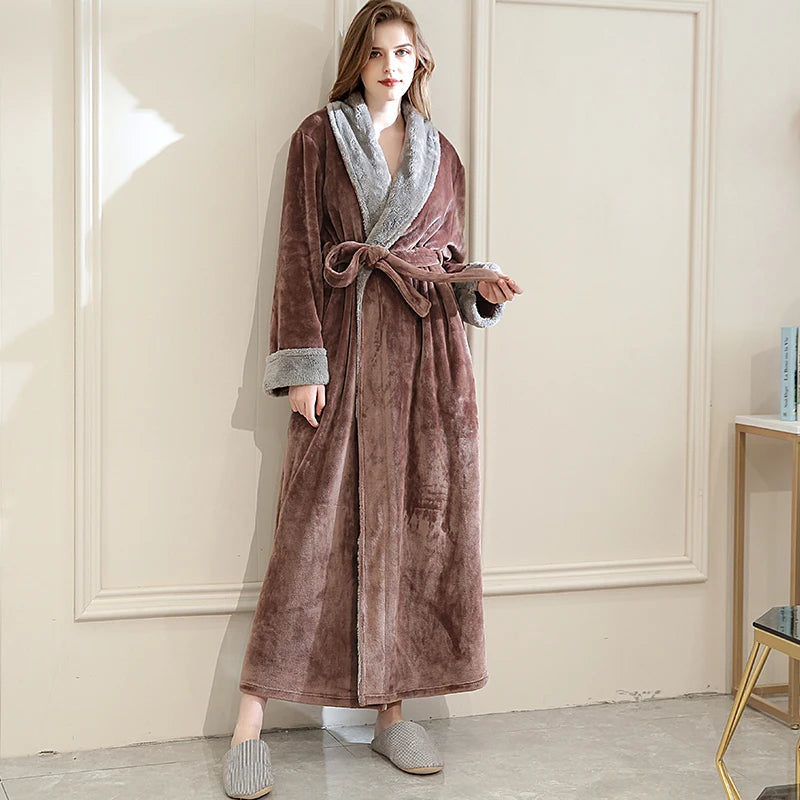 Indy Luxury Bathrobe | Warm and Stylish